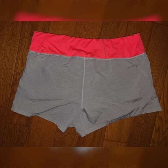 Danskin Size Small Gray Athletic Workout Shorts w/ Neon Coral/Pink Waistband - Picture 2 of 3